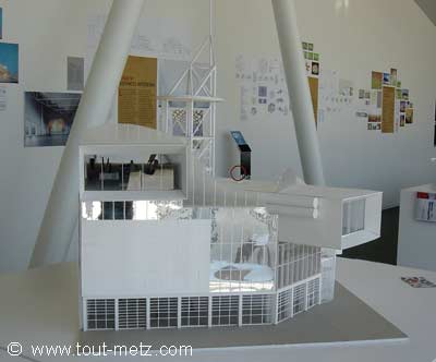 Détail de la maquette du forum centre pompidou de metz 3