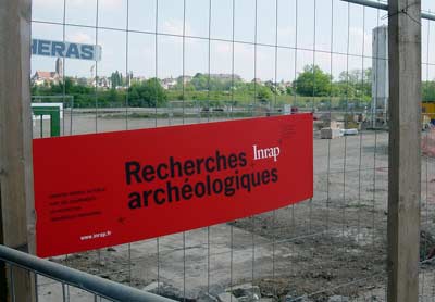 recherches archeologiques amphitheatre