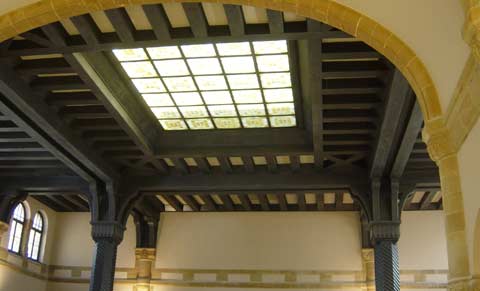 gare sncf metz nouvelle salle plafonds charpente